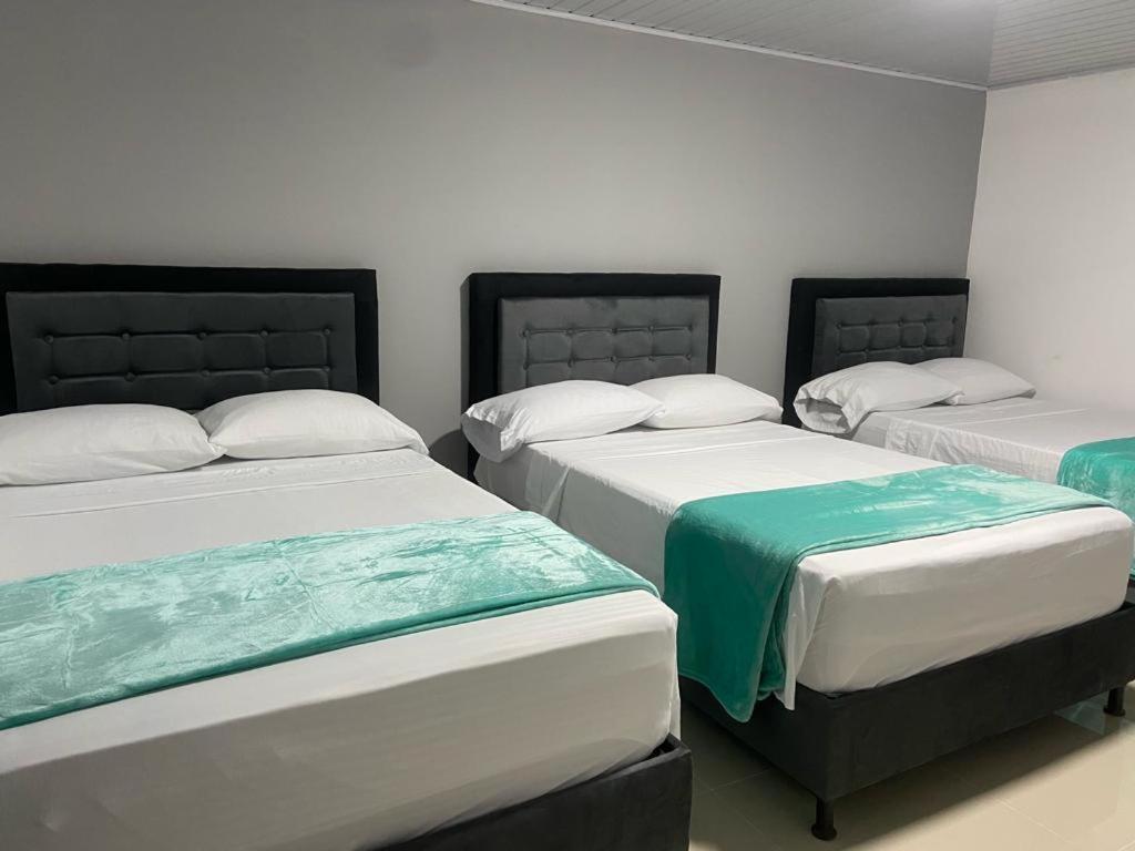 Hotel Dulces Suenos 圣罗莎德卡瓦尔 外观 照片