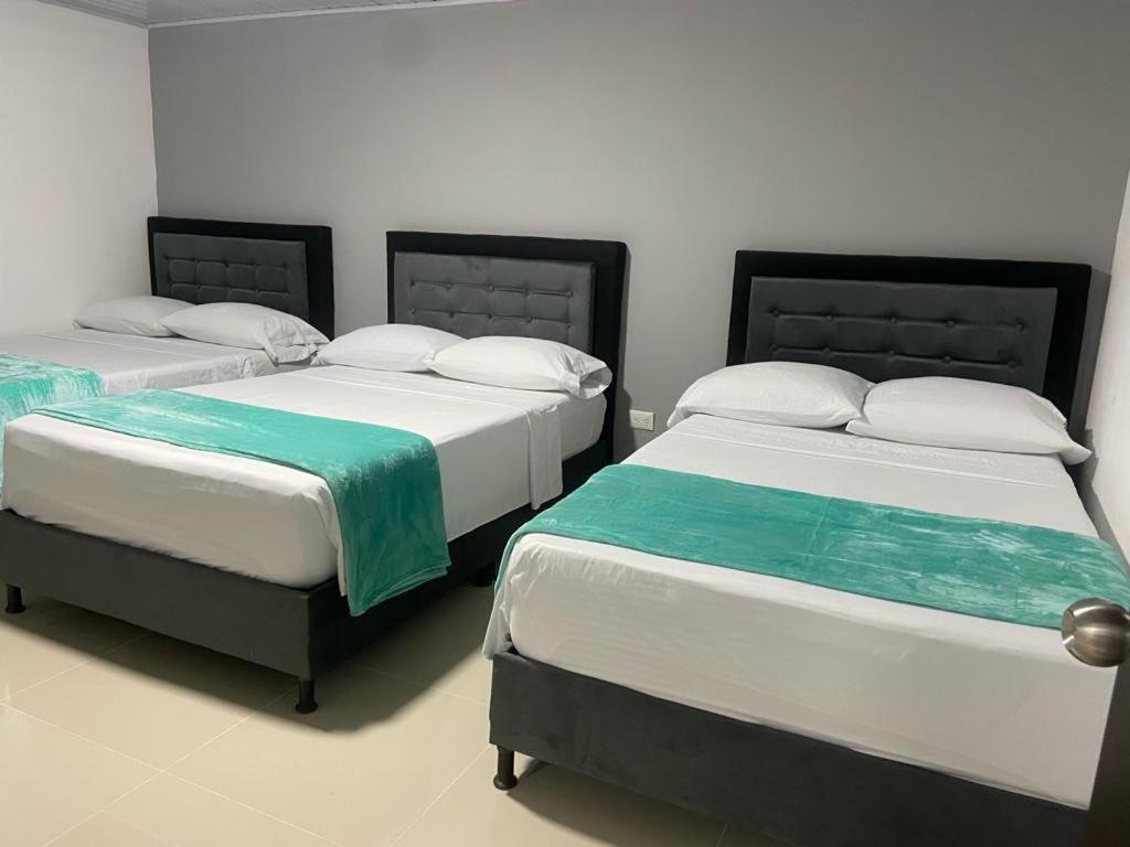 Hotel Dulces Suenos 圣罗莎德卡瓦尔 外观 照片
